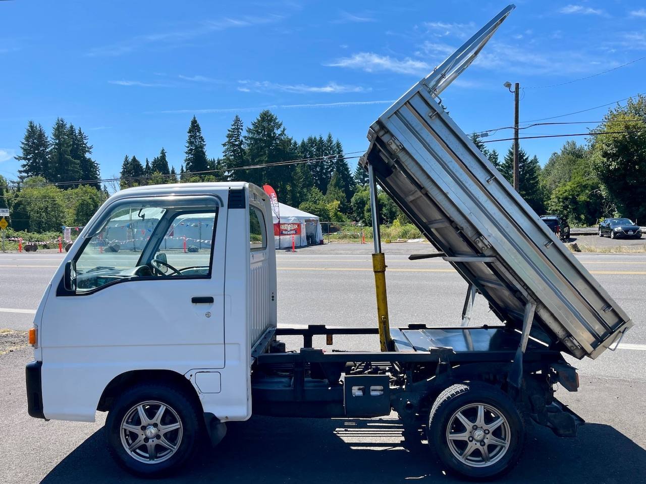 1996 Subaru Sambar SS Dump  4WD, 2Hi-4Hi, 5MT, Diff Lock