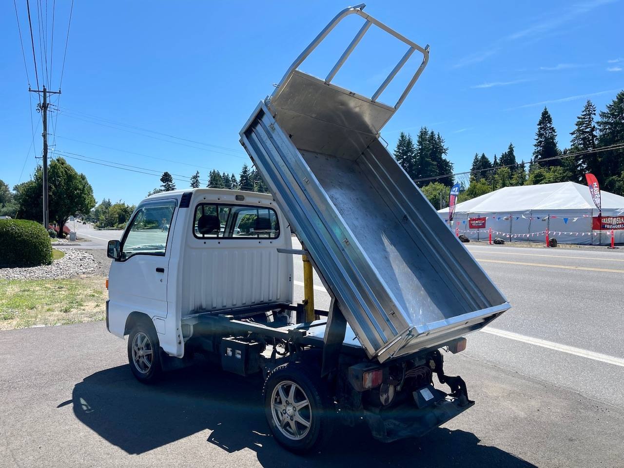 1996 Subaru Sambar SS Dump  4WD, 2Hi-4Hi, 5MT, Diff Lock