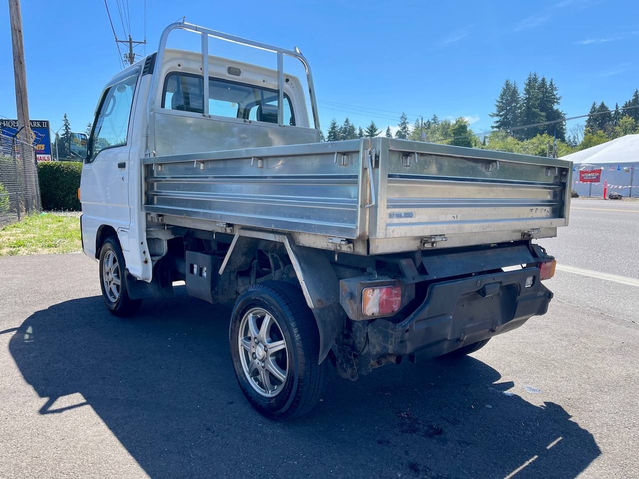 1996 Subaru Sambar SS Dump  4WD, 2Hi-4Hi, 5MT, Diff Lock