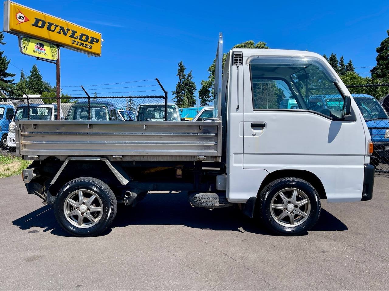 1996 Subaru Sambar SS Dump  4WD, 2Hi-4Hi, 5MT, Diff Lock