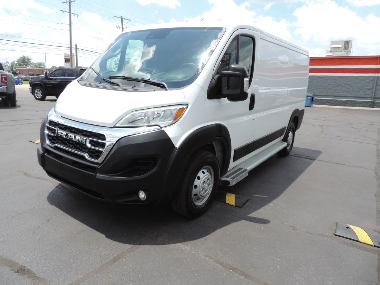 2023 RAM Promaster 2500 Low Roof