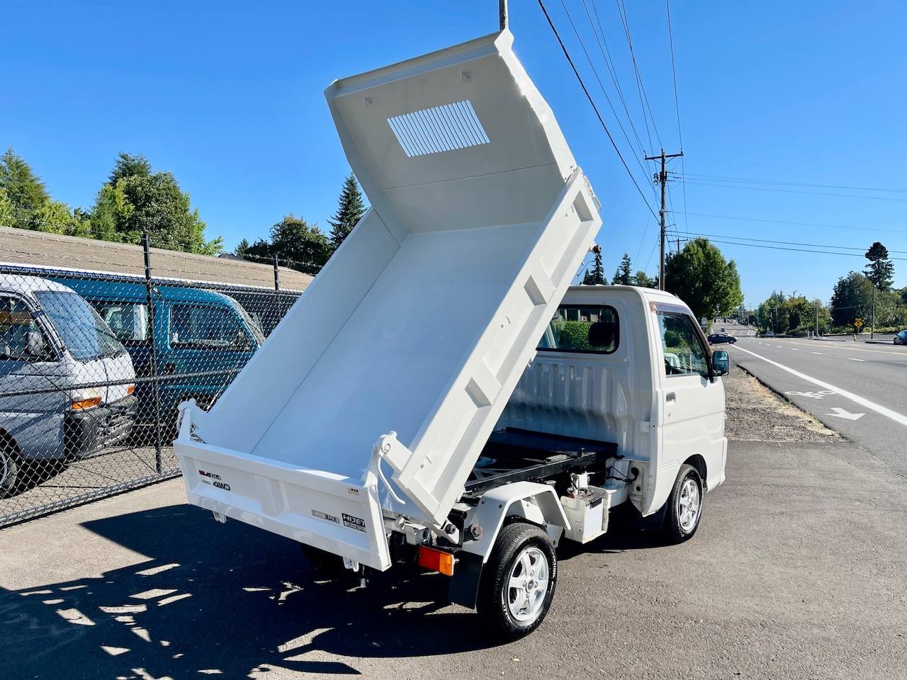 2000 Daihatsu Hi-Jet PTO HD Dump EFI 4WD, 2Hi-4Hi-4Lo, 5MT, PS, AC
