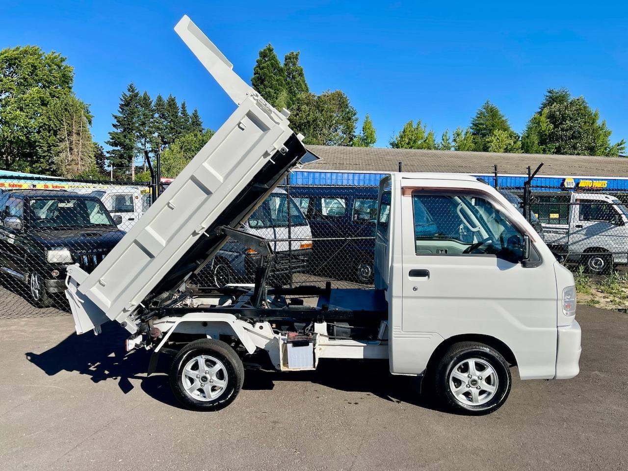2000 Daihatsu Hi-Jet PTO HD Dump EFI 4WD, 2Hi-4Hi-4Lo, 5MT, PS, AC