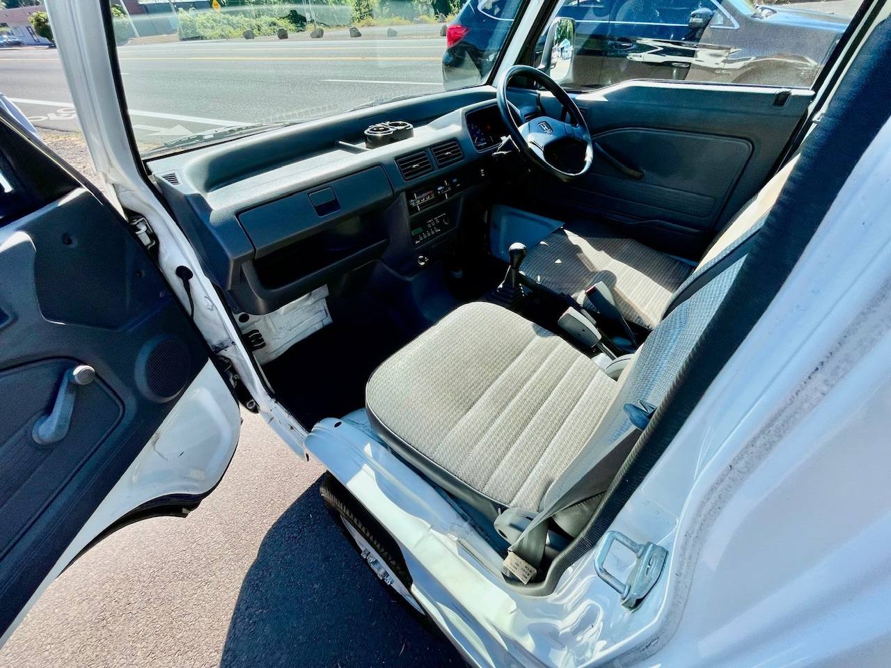 1997 Honda Acty HD Dump Realtime 4WD, Mid Engine, 5MT, AC