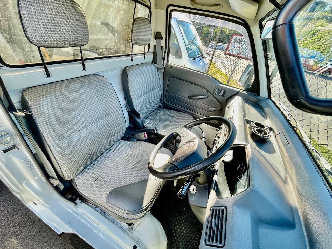 1997 Honda Acty HD Dump Realtime 4WD, Mid Engine, 5MT, AC