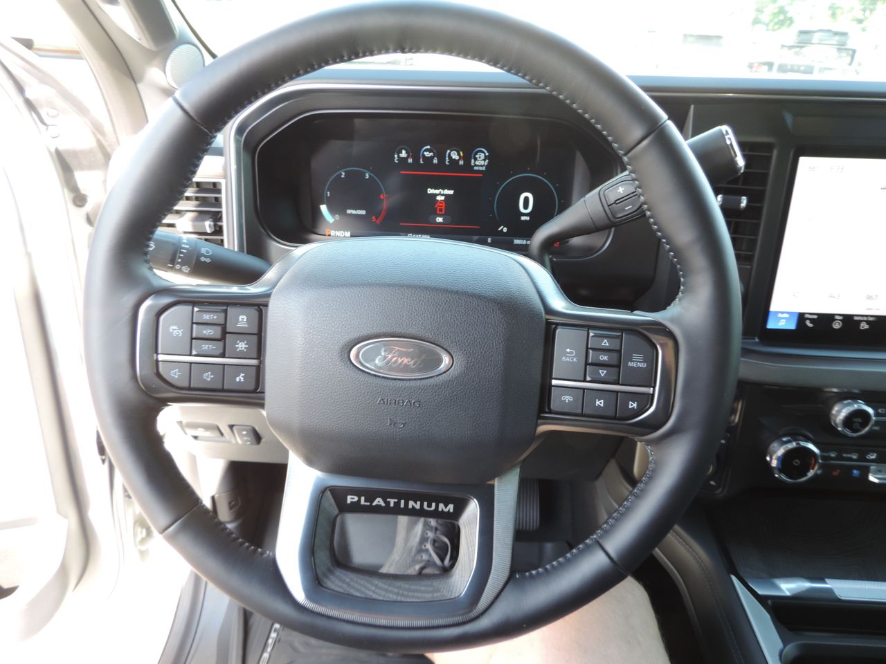 2025 Ford F-250 SD Crew Cab Platinum Tremor 4WD