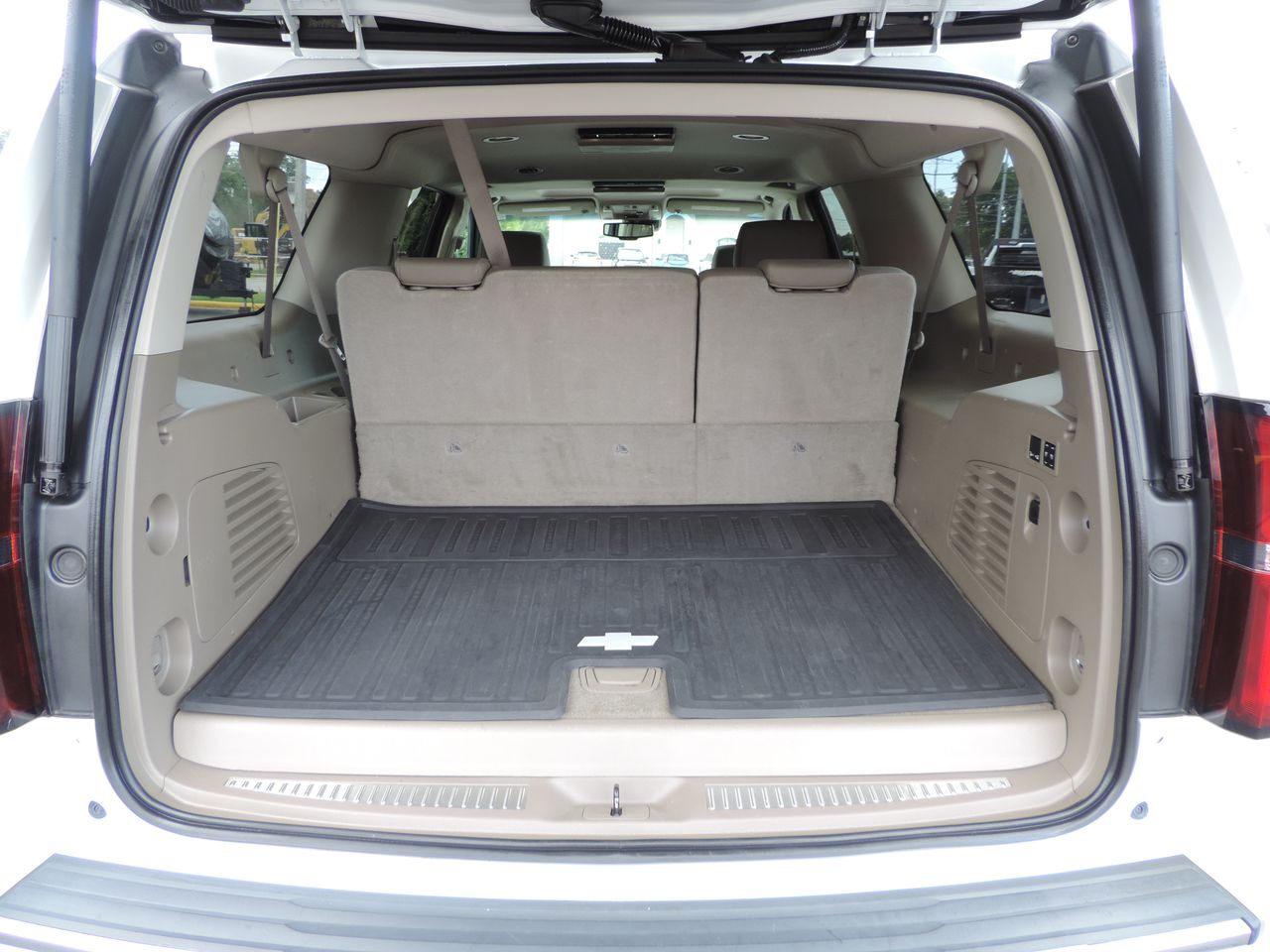 2016 Chevrolet Suburban LTZ 4WD