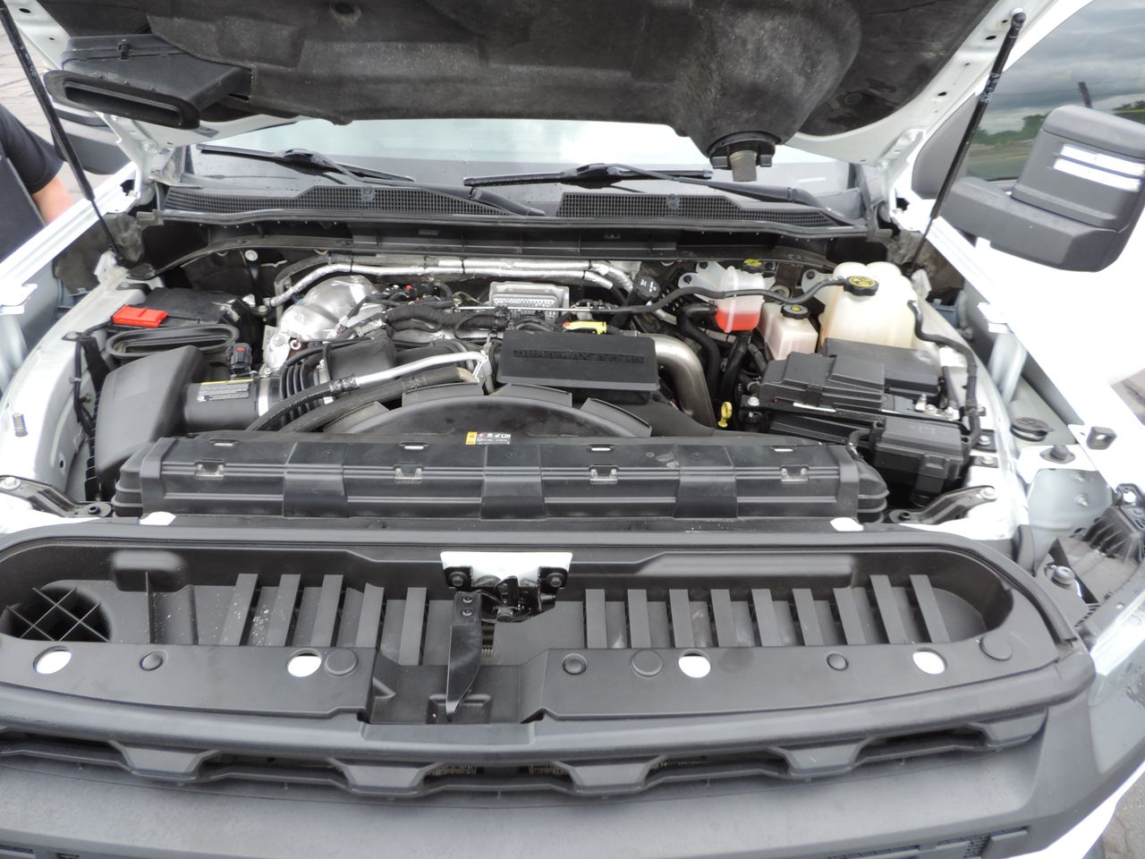2023 Chevrolet Silverado 3500HD Reg. Cab W/T F/B DRW 4WD