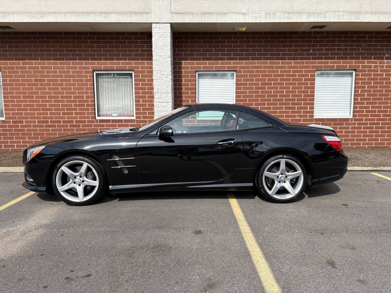 2016 Mercedes-Benz SL-Class SL550
