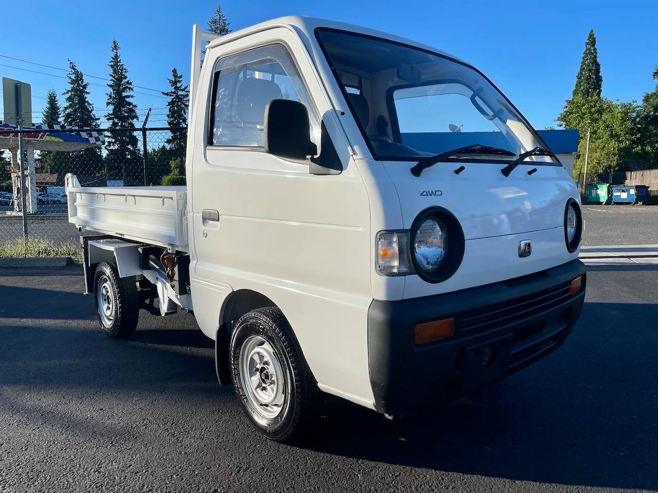1993 Mazda Scrum Scissor Lift HD Dump 4WD, 2Hi-4Hi-4Lo, 4MT