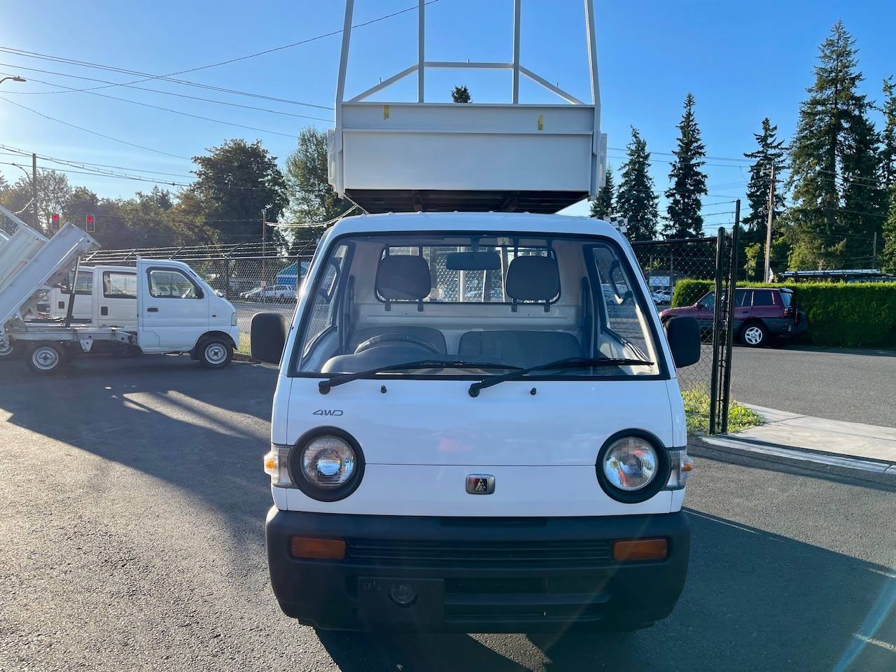 1993 Mazda Scrum Scissor Lift HD Dump 4WD, 2Hi-4Hi-4Lo, 4MT