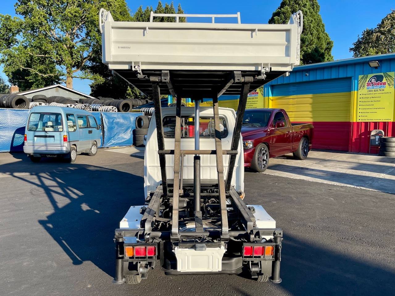 1993 Mazda Scrum Scissor Lift HD Dump 4WD, 2Hi-4Hi-4Lo, 4MT