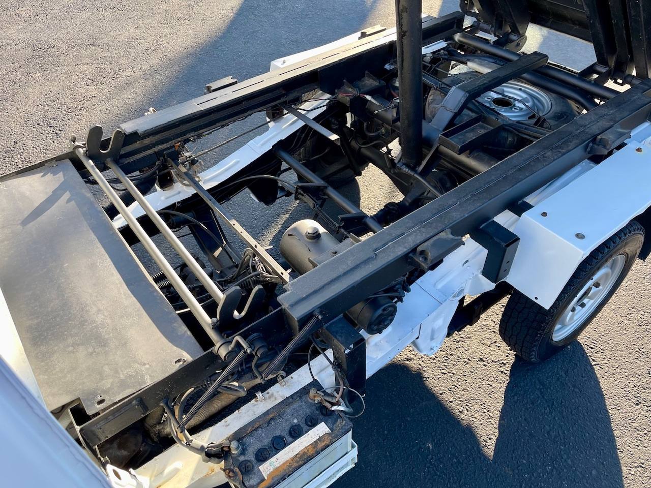 1993 Mazda Scrum Scissor Lift HD Dump 4WD, 2Hi-4Hi-4Lo, 4MT