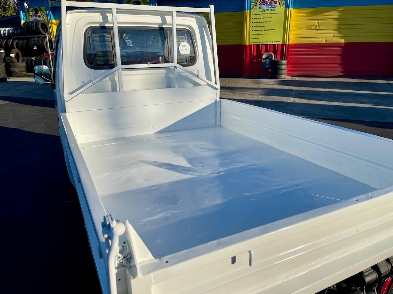 1993 Mazda Scrum Scissor Lift HD Dump 4WD, 2Hi-4Hi-4Lo, 4MT
