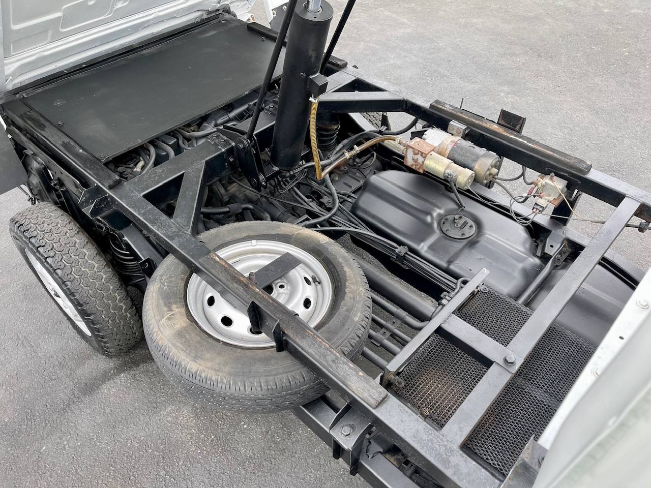 1992 Subaru Sambar SD Dump 4WD, 2Hi-4Hi, EL Gear, 5MT, Like New!
