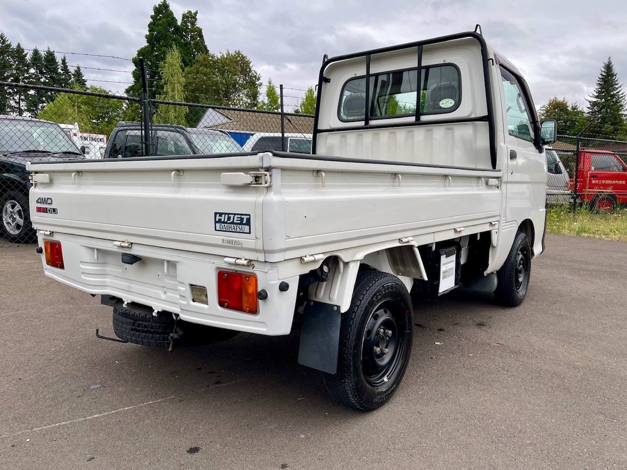 1999 Daihatsu Hi-Jet EFI DLI 4WD, 2Hi-4Hi, 5MT, ***Left Hand Drive***