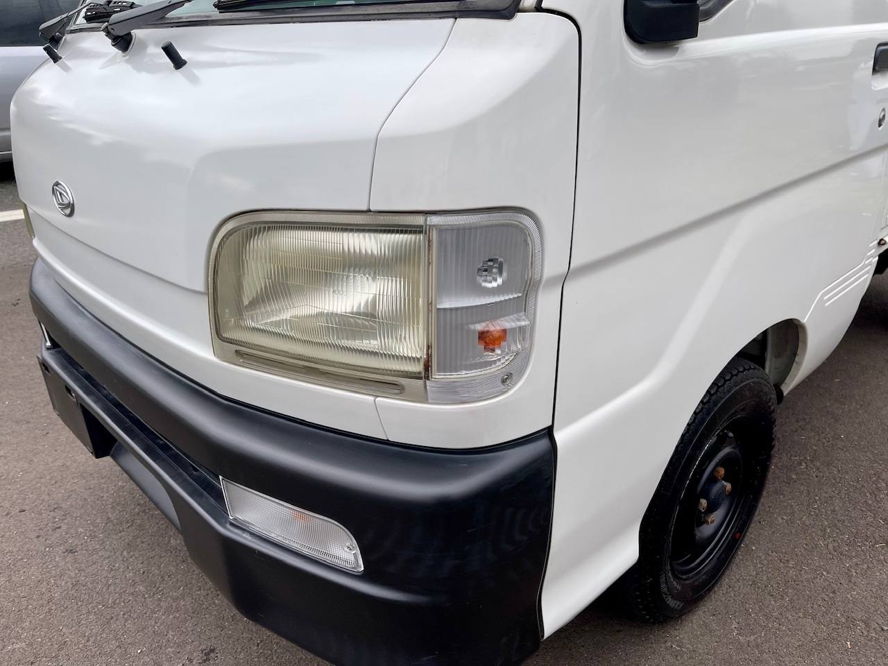 1999 Daihatsu Hi-Jet EFI DLI 4WD, 2Hi-4Hi, 5MT, ***Left Hand Drive***