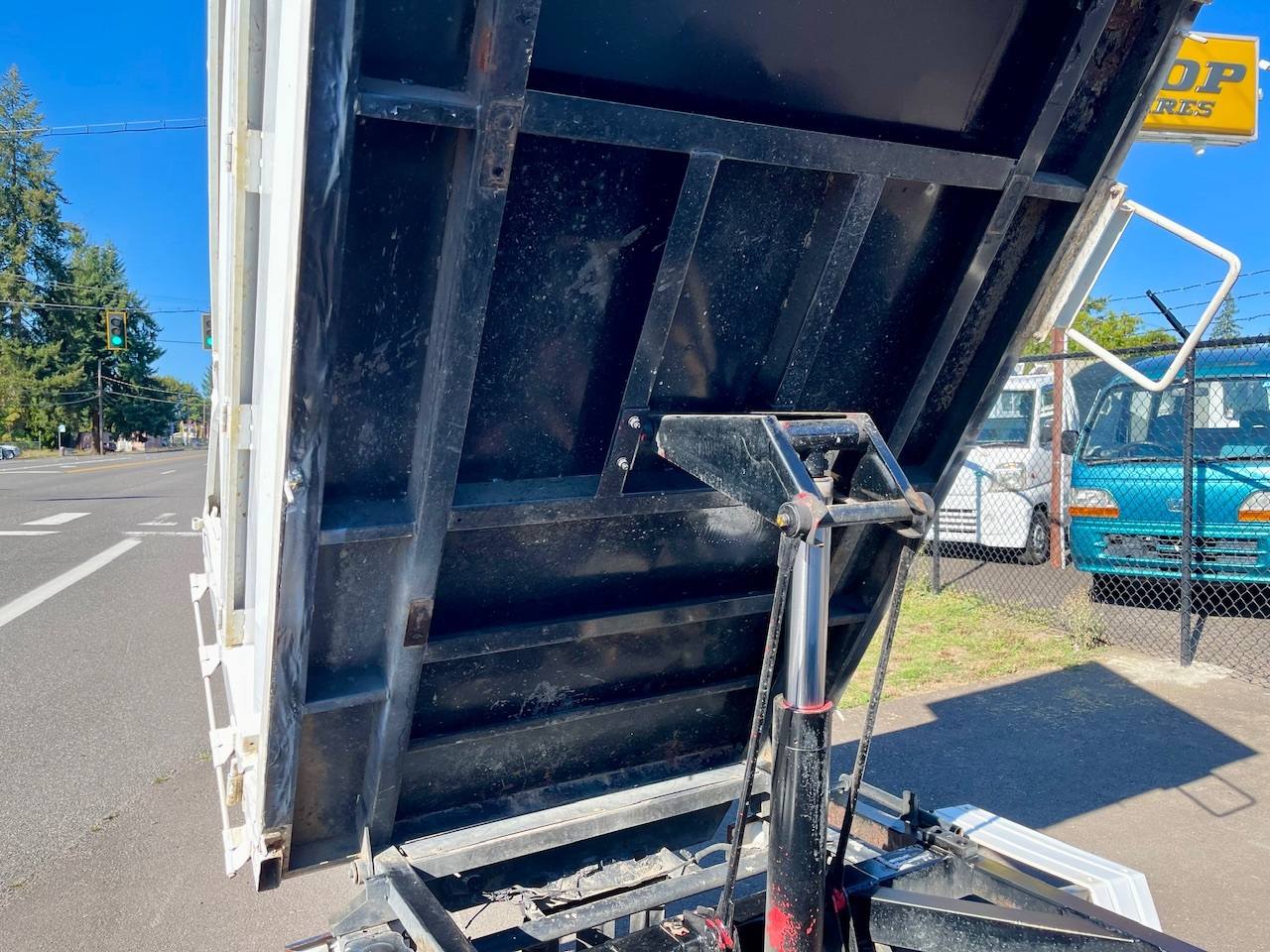 2000 Suzuki Carry Deep Dump 4WD, 2Hi-4Hi-4Lo, AC, PS, 5MT