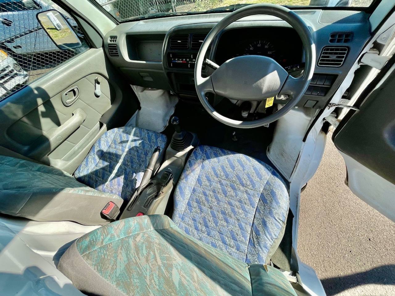 2000 Suzuki Carry Deep Dump 4WD, 2Hi-4Hi-4Lo, AC, PS, 5MT