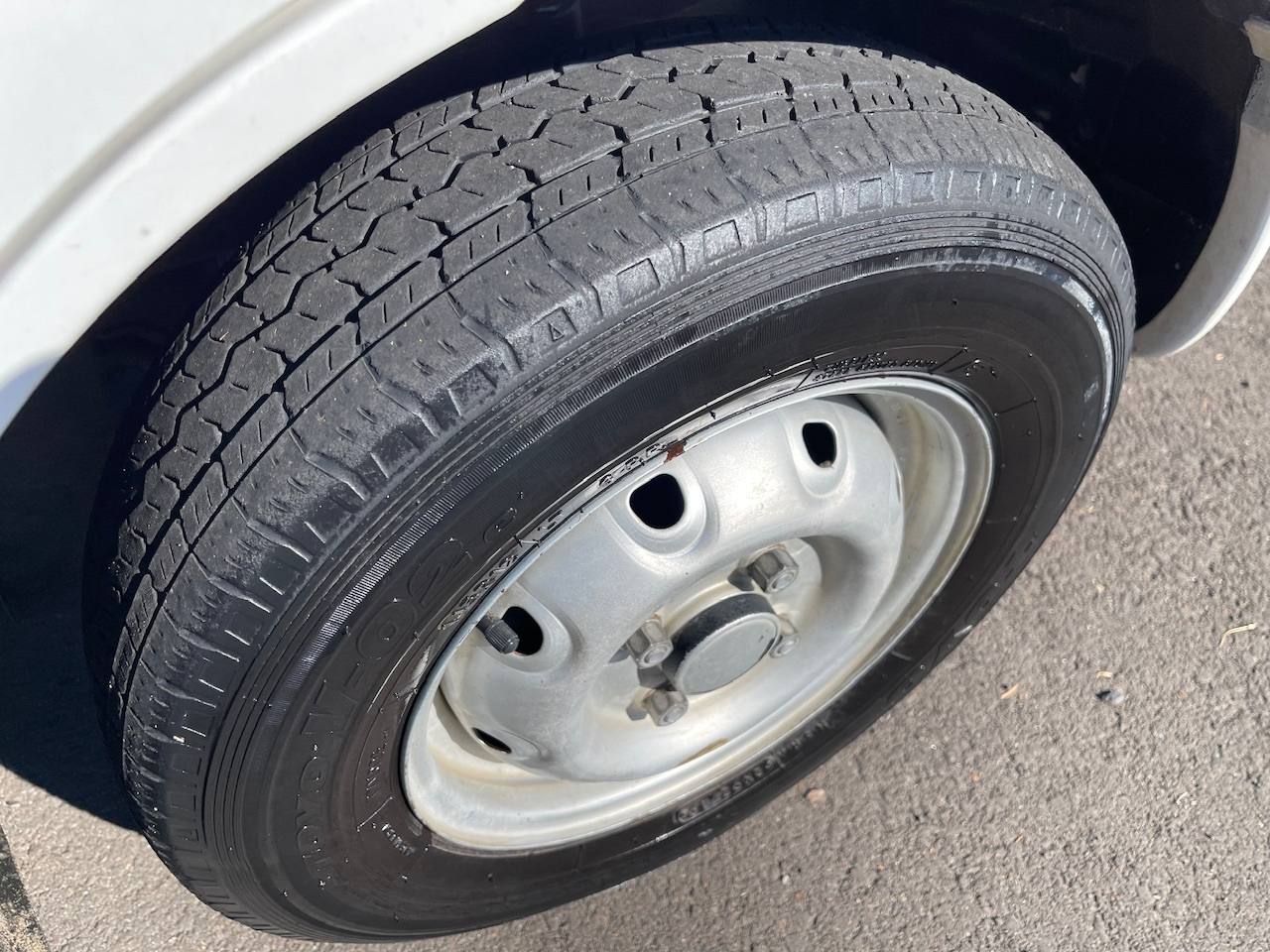 2000 Suzuki Carry Deep Dump 4WD, 2Hi-4Hi-4Lo, AC, PS, 5MT