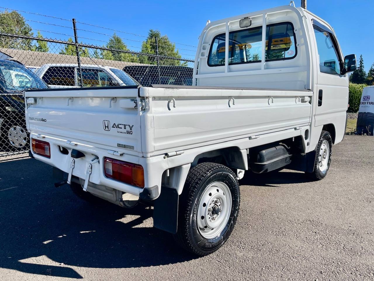 1997 Honda Acty Super Delux RealTime 4WD, Mid-Engine, 5MT