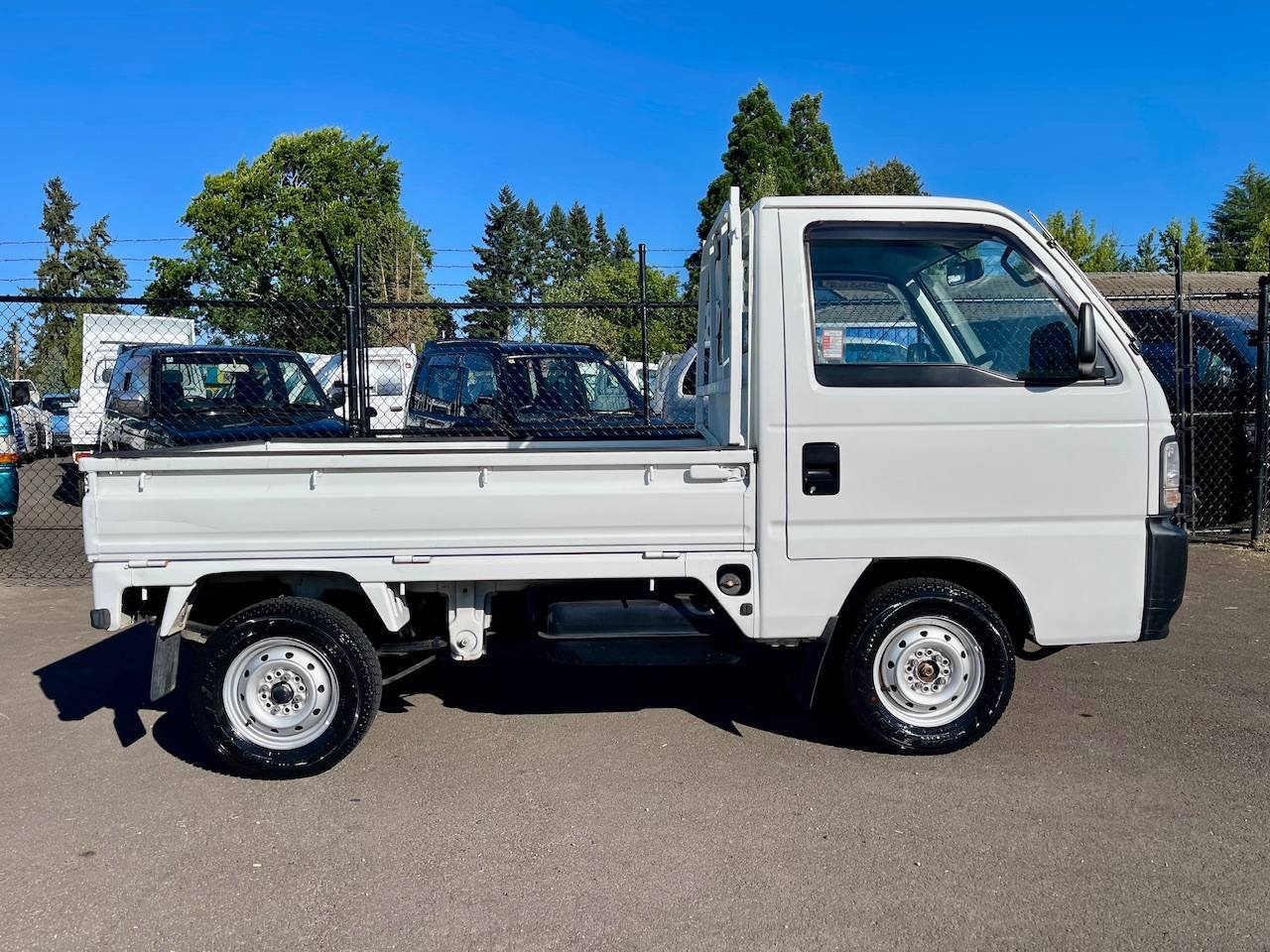 1997 Honda Acty Super Delux RealTime 4WD, Mid-Engine, 5MT
