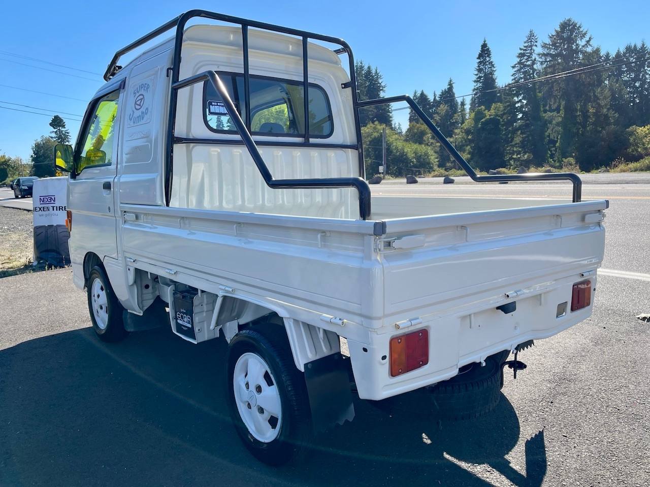 1998 Daihatsu Hi-Jet Super Jumbo 2WD, AC, Automatic, Custom Built