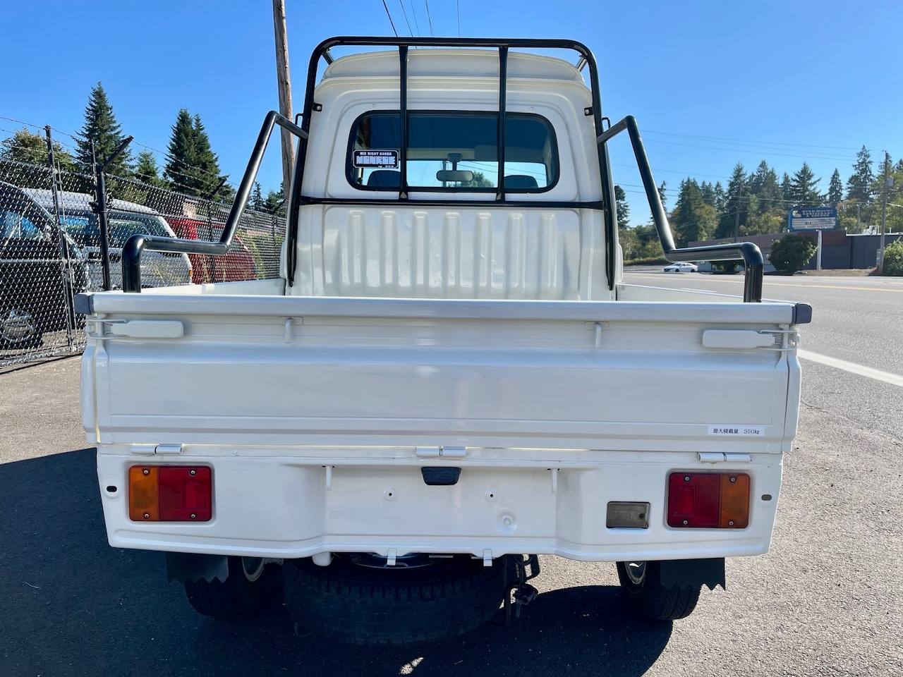 1998 Daihatsu Hi-Jet Super Jumbo 2WD, AC, Automatic, Custom Built