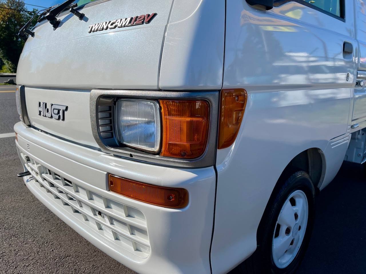 1998 Daihatsu Hi-Jet Super Jumbo 2WD, AC, Automatic, Custom Built