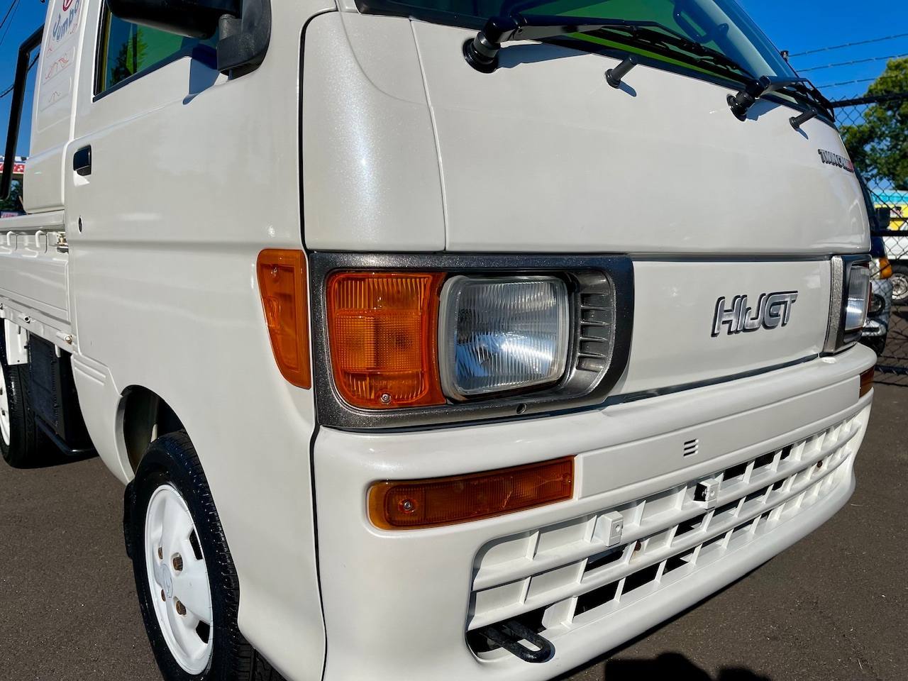 1998 Daihatsu Hi-Jet Super Jumbo 2WD, AC, Automatic, Custom Built