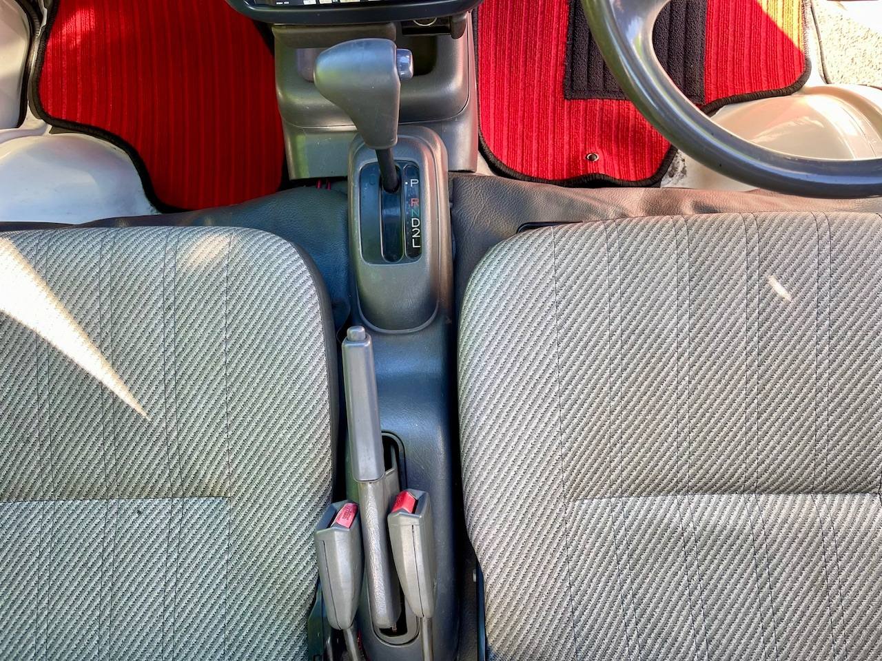 1998 Daihatsu Hi-Jet Super Jumbo 2WD, AC, Automatic, Custom Built