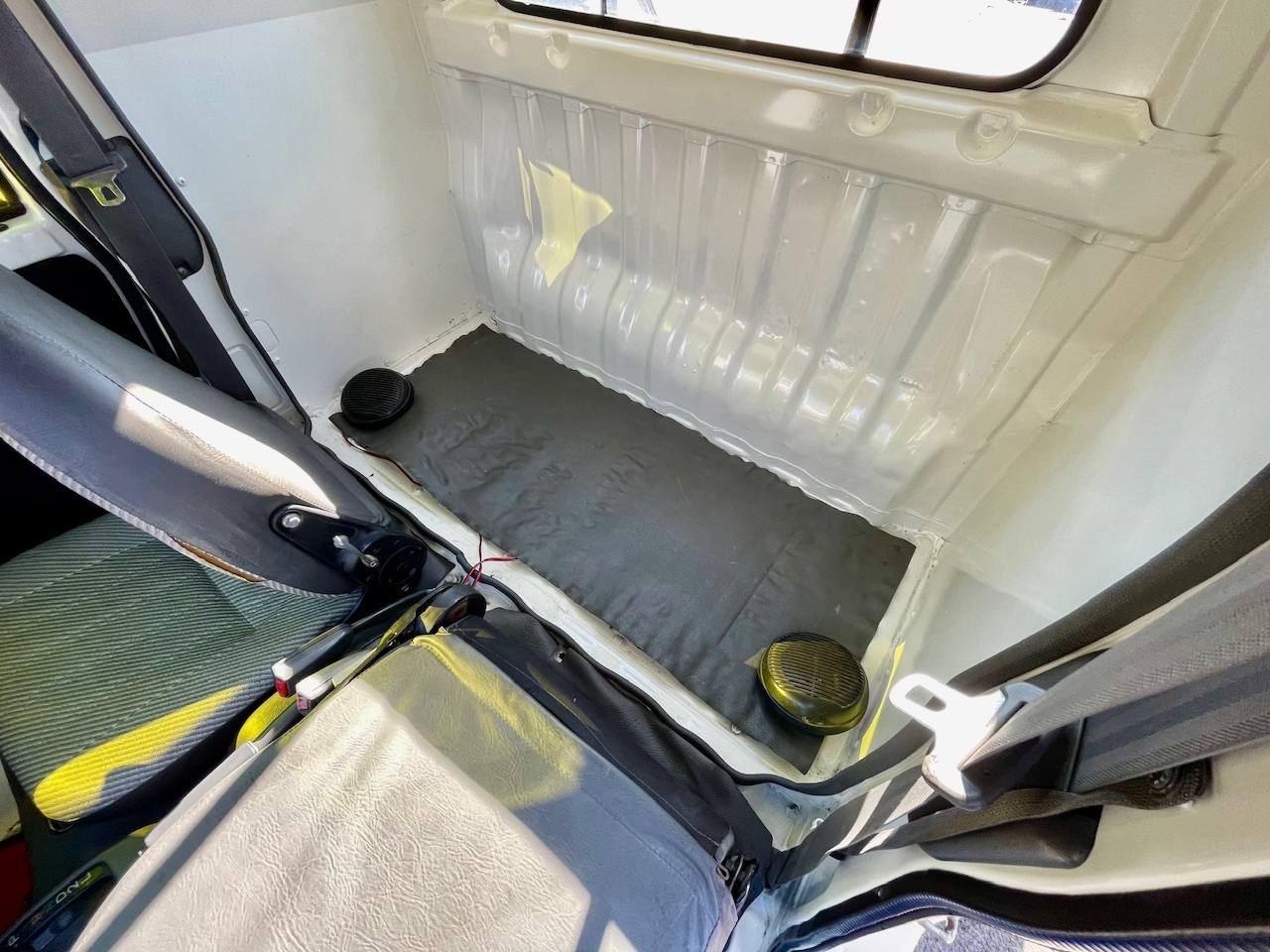 1998 Daihatsu Hi-Jet Super Jumbo 2WD, AC, Automatic, Custom Built