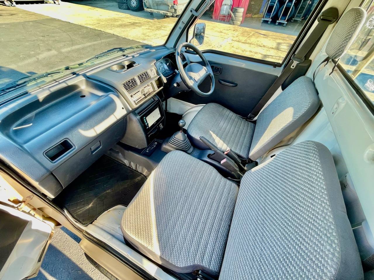 1999 Daihatsu Hi-Jet EFI DLI 4WD, 2Hi-4Hi, 5MT, Custom Paint, 14” Alloys