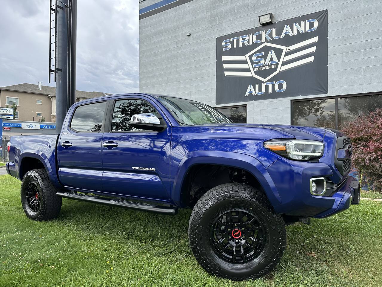 2022 Toyota Tacoma Limited 4WD