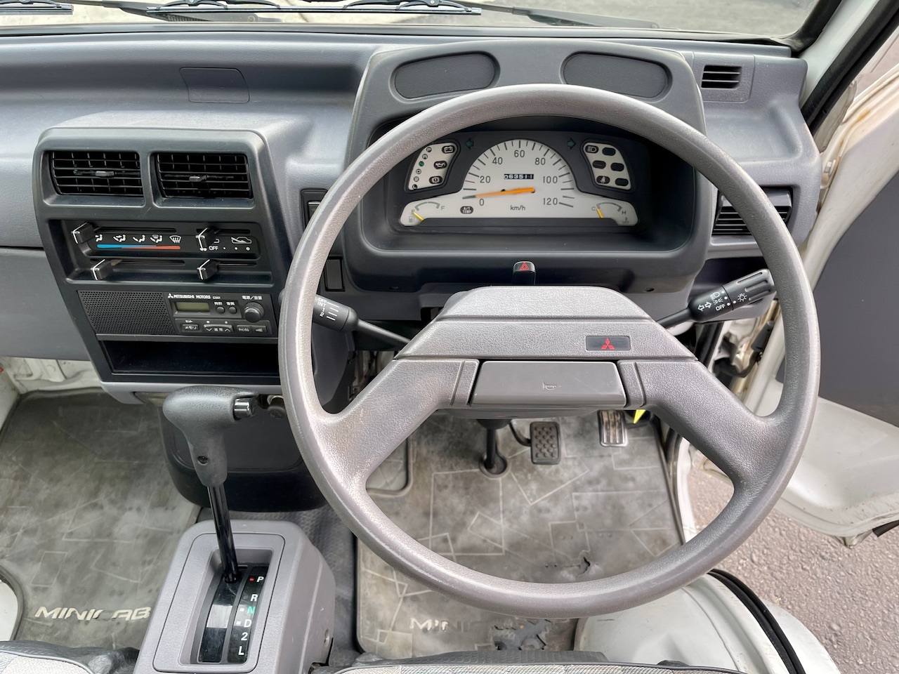 1999 Mitsubishi Minicab TL EFI 4WD, 2Hi-4Hi, PS, AC, Automatic, Rare!