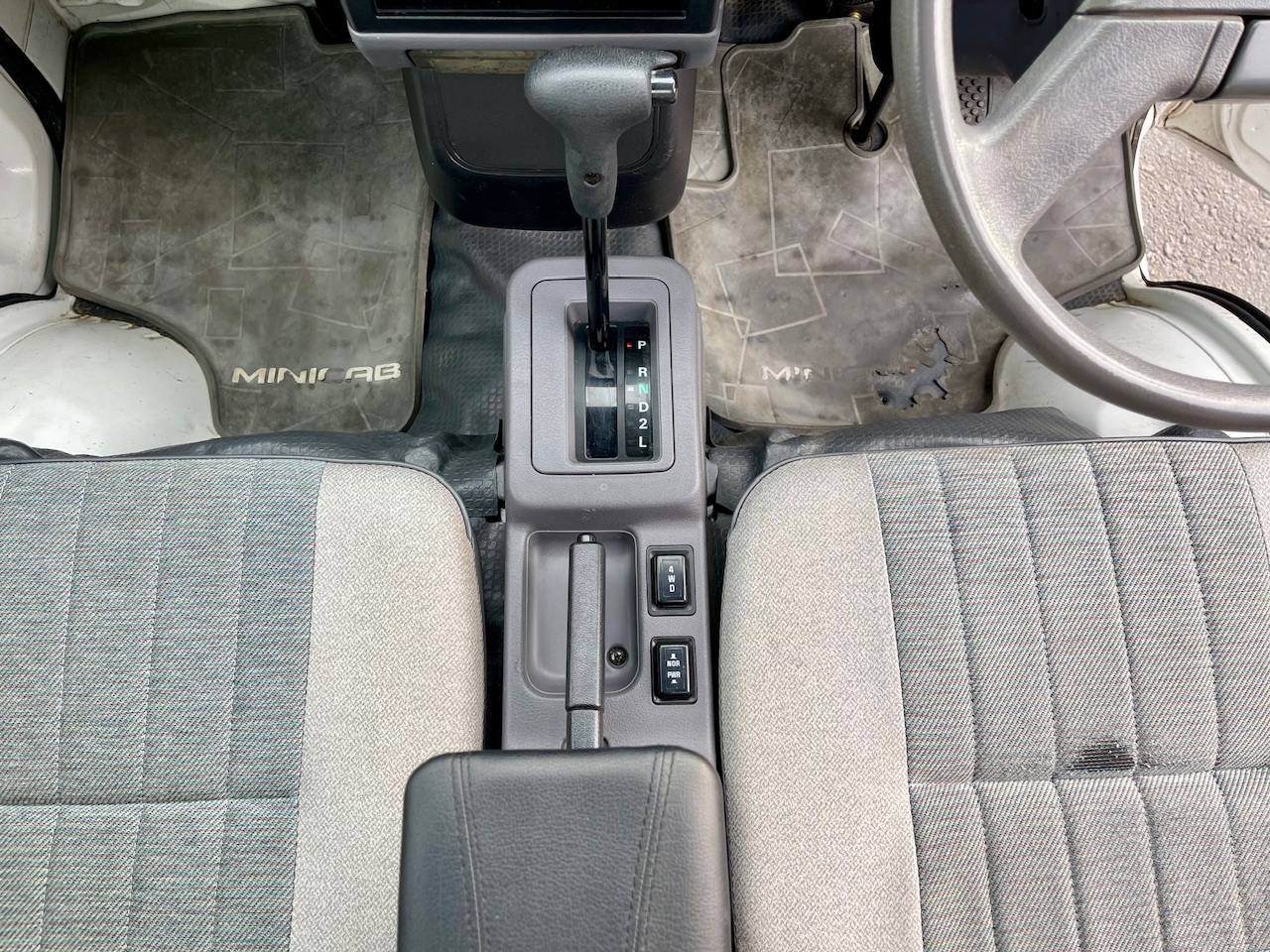 1999 Mitsubishi Minicab TL EFI 4WD, 2Hi-4Hi, PS, AC, Automatic, Rare!