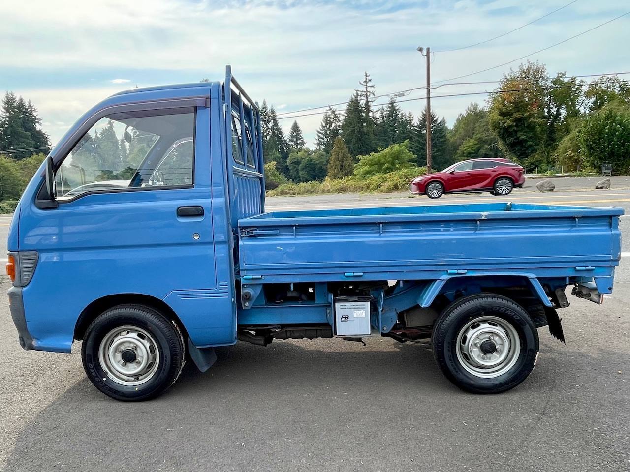 1995 Daihatsu Hi-Jet Climber Dump 4WD, 2Hi-4Hi-4Lo, 5MT, Difflock