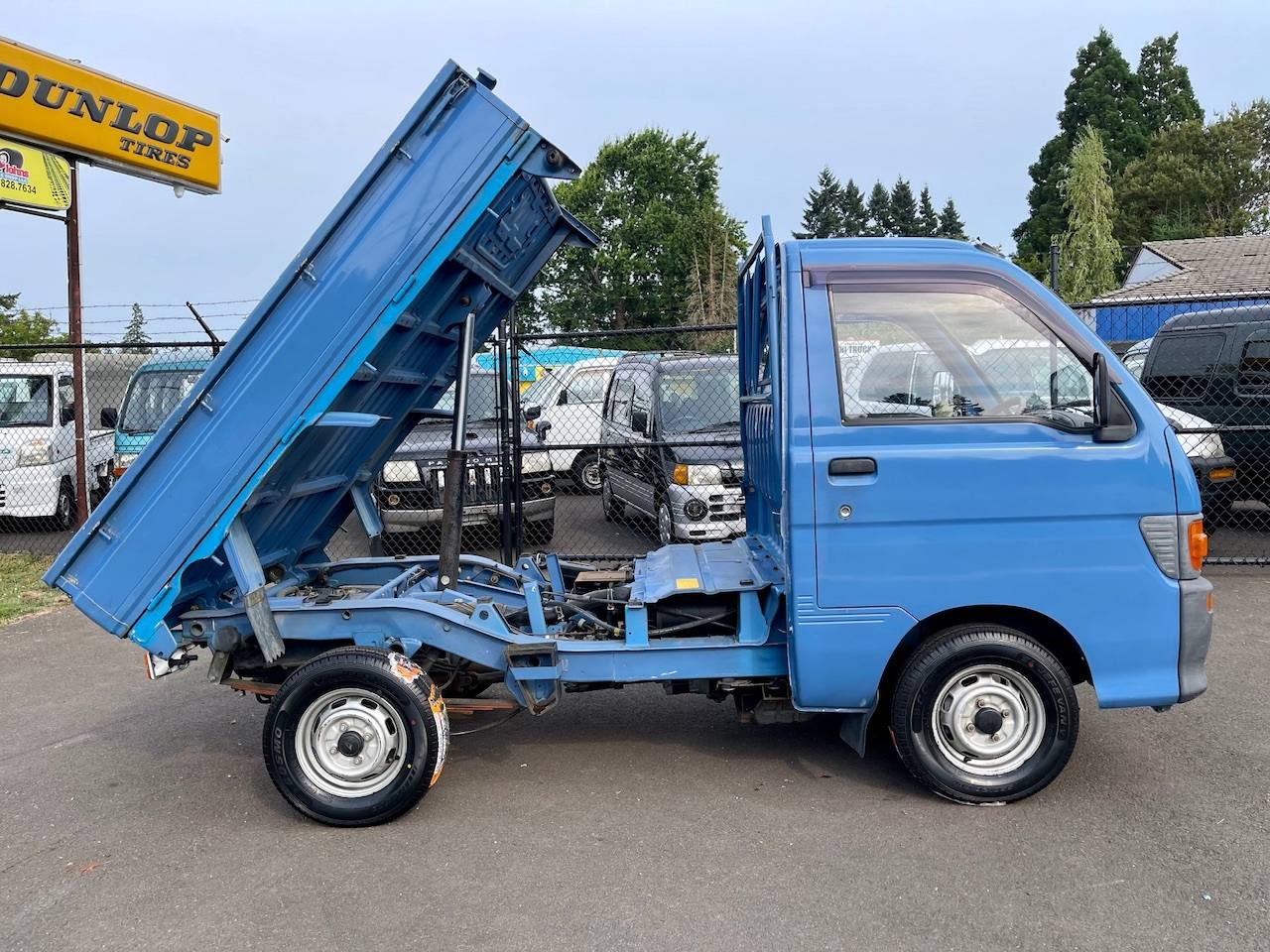 1995 Daihatsu Hi-Jet Climber Dump 4WD, 2Hi-4Hi-4Lo, 5MT, Difflock