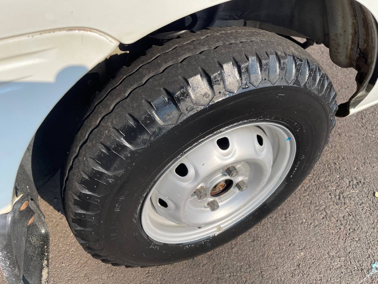 1997 Suzuki Carry SD Dump 4WD, 2Hi-4Hi-4Lo, 4MT, Diff Lock, Like New