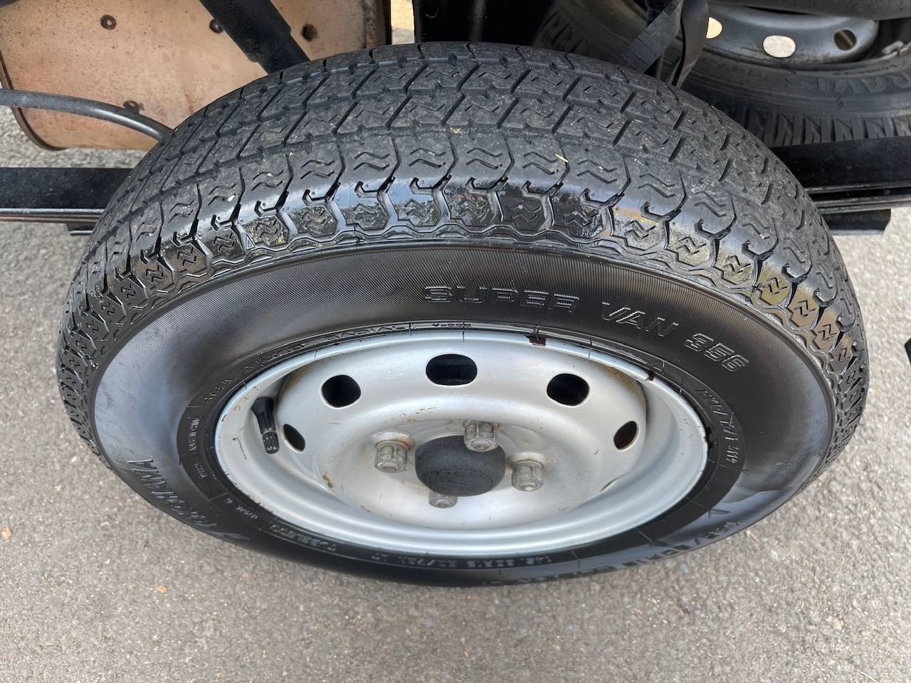 2000 Daihatsu Hi-Jet PTO HD Dump 4WD, 2Hi-4Hi-4Lo, AC, 5MT