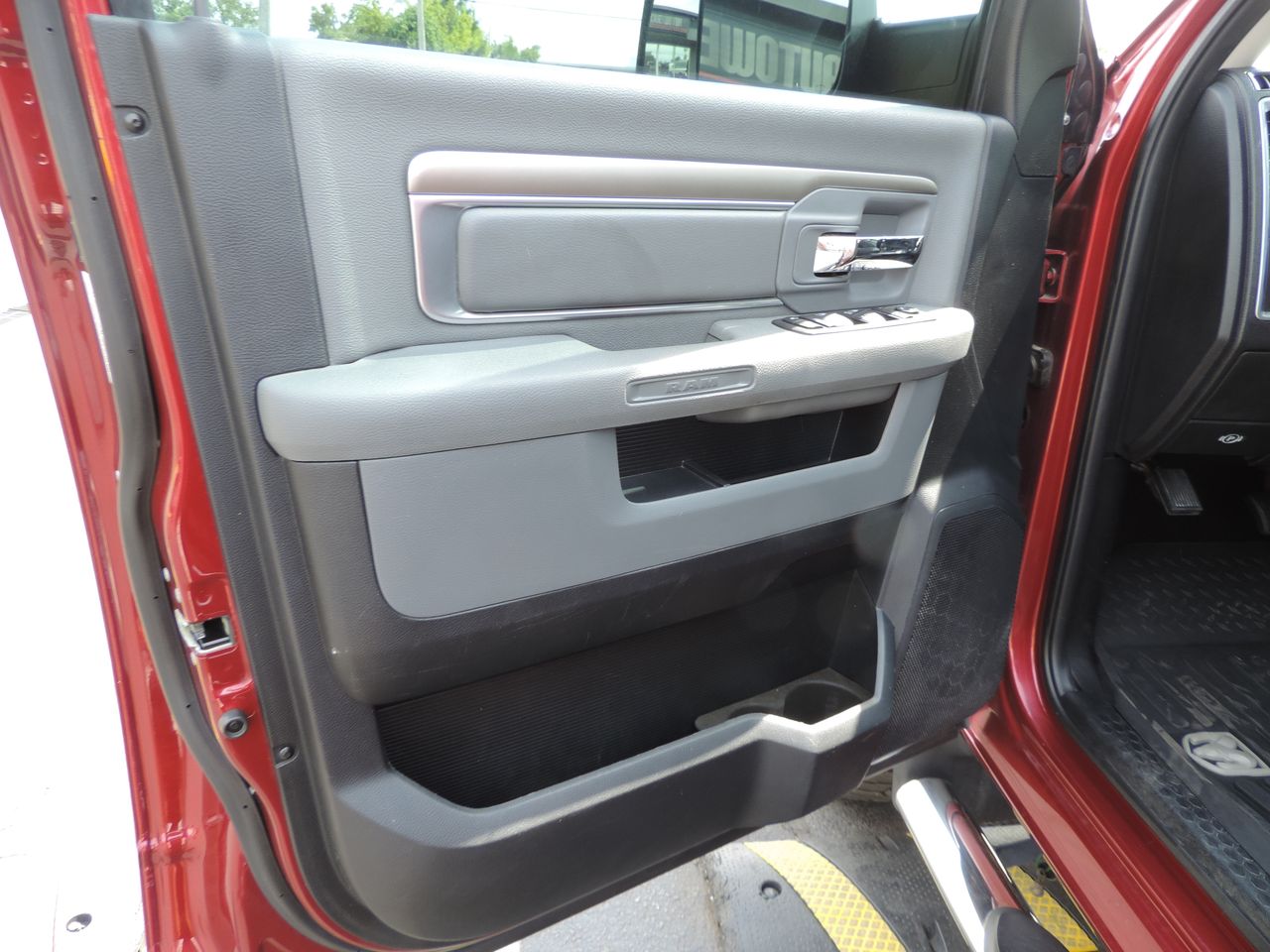 2013 RAM 2500 Crew Cab SLT 4WD