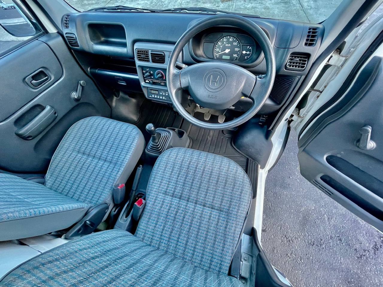 2000 Honda Acty EFI RealTime 4WD, Mid-Engine, PS, Airbag, 5MT