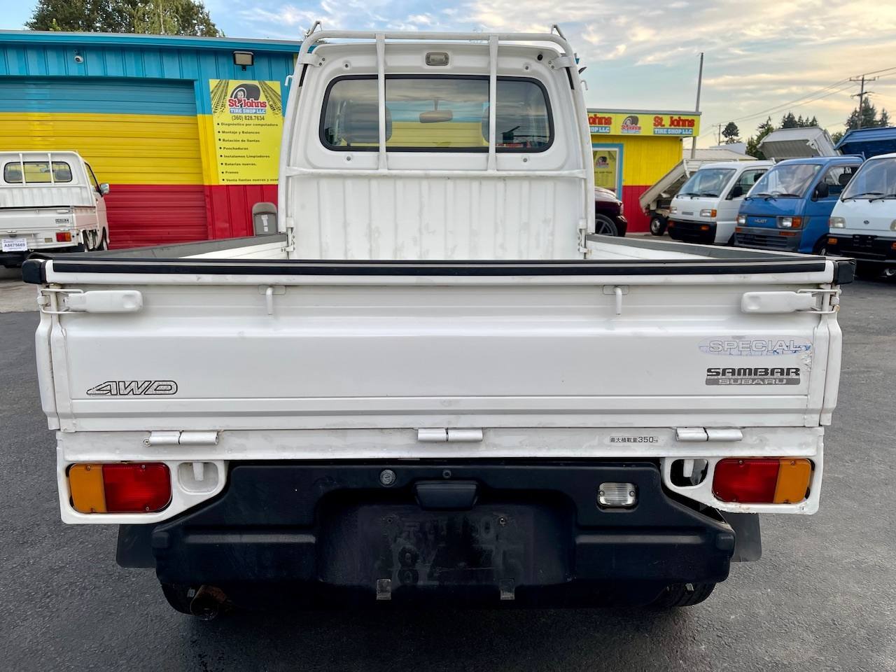 1998 Subaru Sambar 4WD, 2Hi-4Hi, EL Gear, AC, 5MT, Like New!