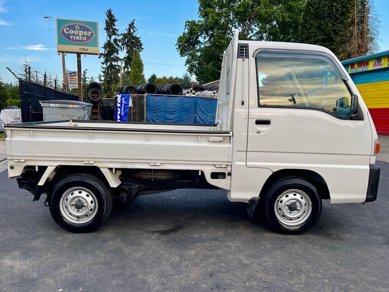 1998 Subaru Sambar 4WD, 2Hi-4Hi, EL Gear, AC, 5MT, Like New!