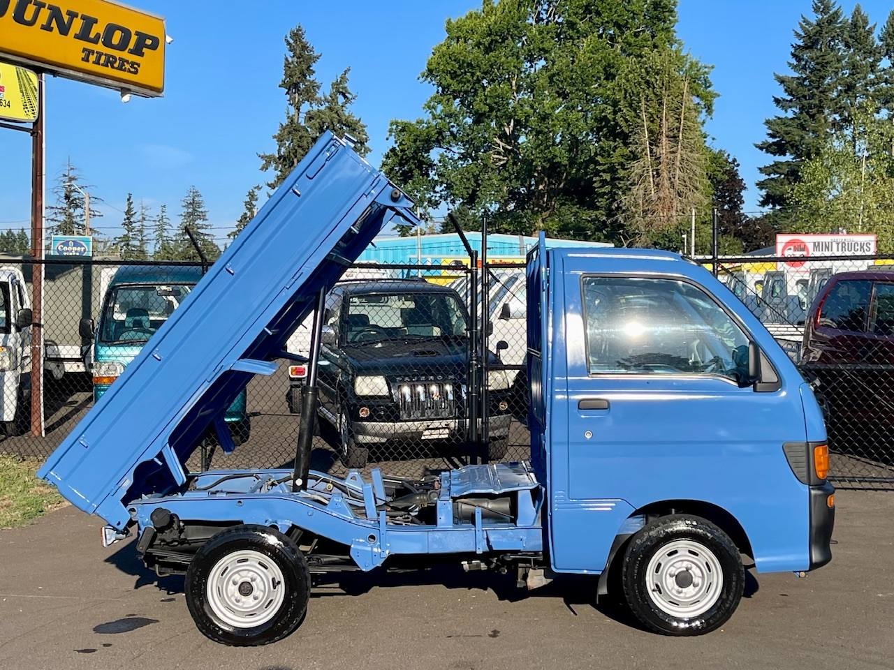 1998 Daihatsu Hi-Jet Dump 4WD, 2Hi-4Hi-4Lo, AC, 5MT, Difflock