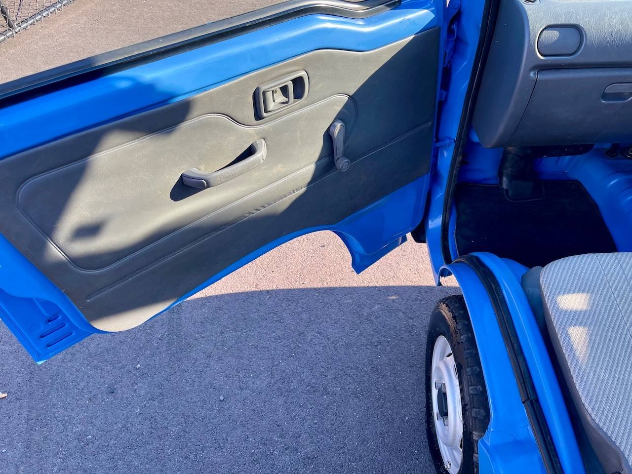 1998 Daihatsu Hi-Jet Dump 4WD, 2Hi-4Hi-4Lo, AC, 5MT, Difflock