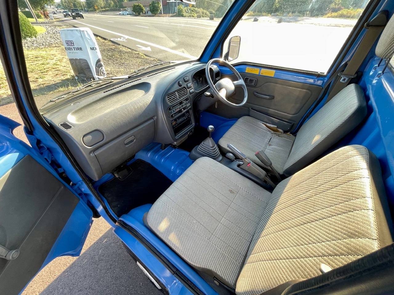 1998 Daihatsu Hi-Jet Dump 4WD, 2Hi-4Hi-4Lo, AC, 5MT, Difflock