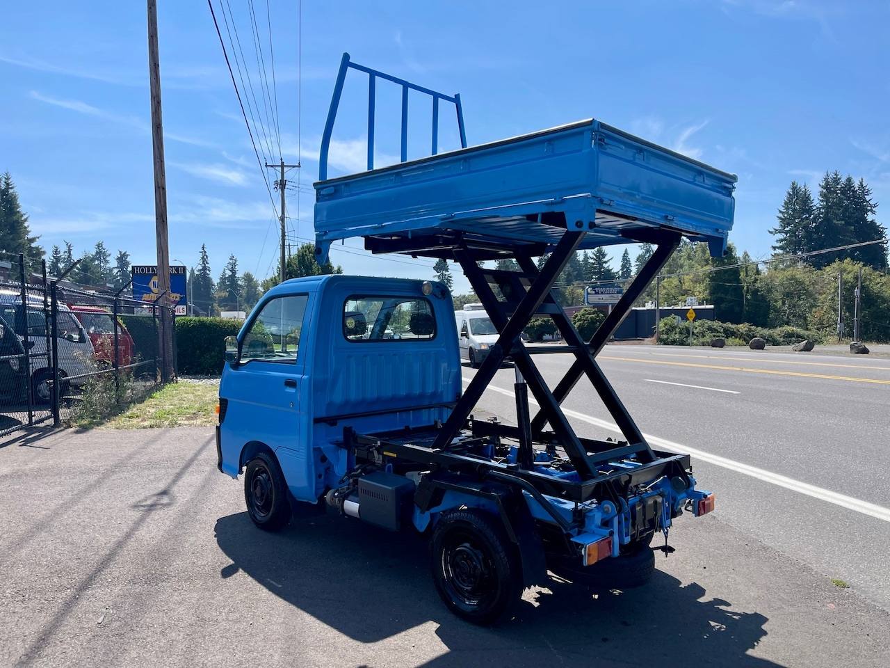1998 Daihatsu Hi-Jet Scissor Dump 4WD 2Hi-4Hi-4Lo AC 5MT, Difflock