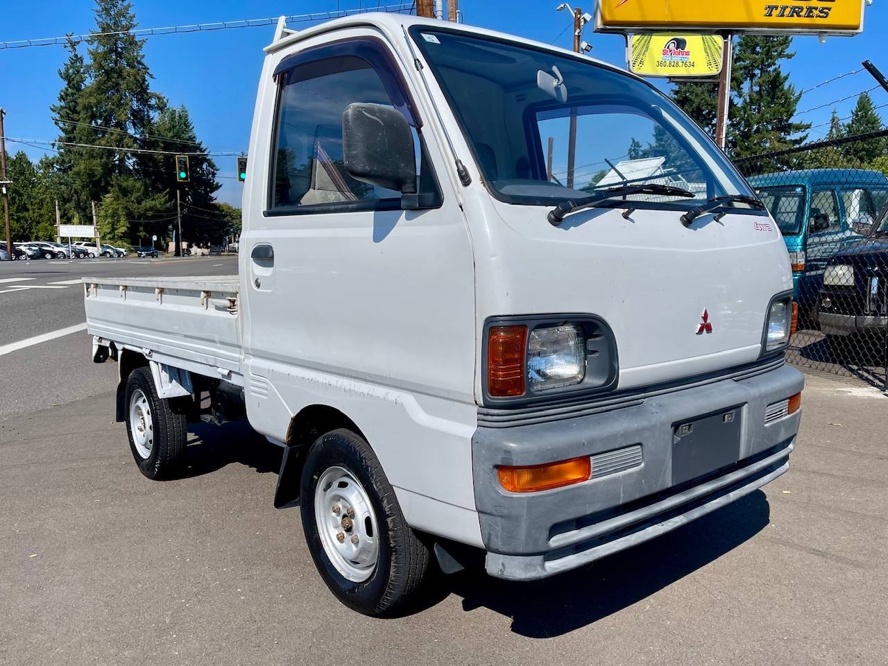 1994 Mitsubishi Minicab TD 4WD, 2Hi-4Hi-4Lo, 5MT, Great Value