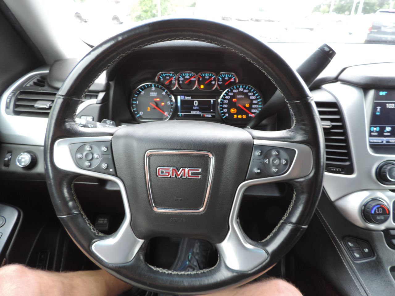2019 GMC Yukon XL SLT 4WD